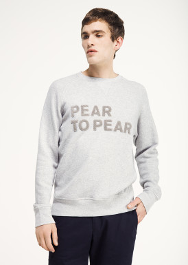 <p><span>Hudson</span> Pear to Pear embroidered crew neck Sweatshirt</p><p><span>Hugh</span> Slim Chino Shorts</p> thumbnail